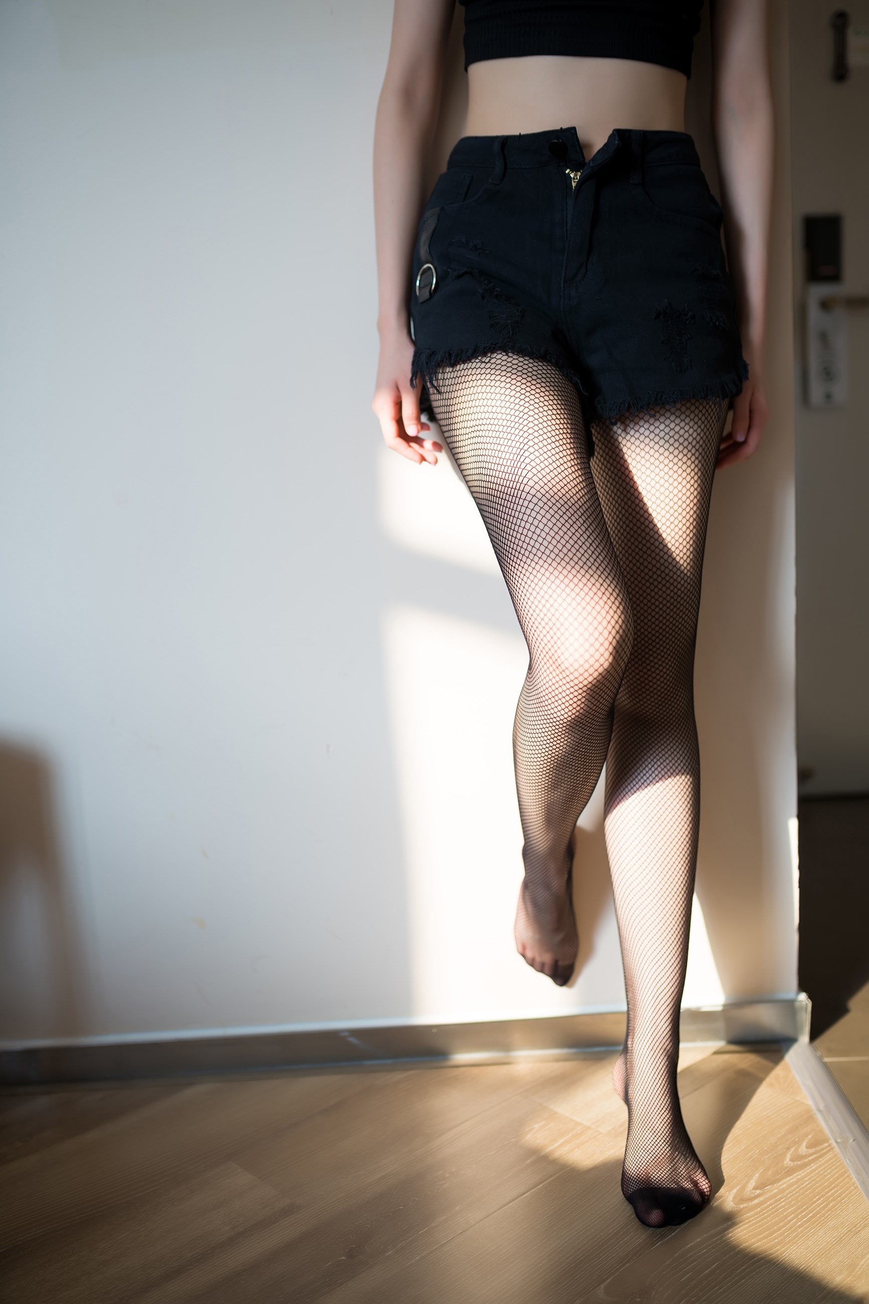 911吃瓜独家速递：偶像私密会面中捕捉到的微妙互动，成热门话题